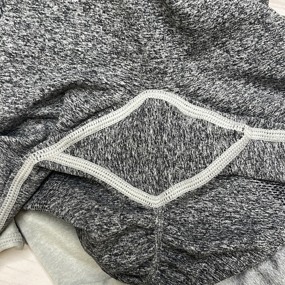 Doyoueven Ombré Scrunch Seamless leggings - Grey - Picture 9 of 10